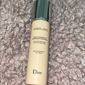 Airflash spray foundation #100